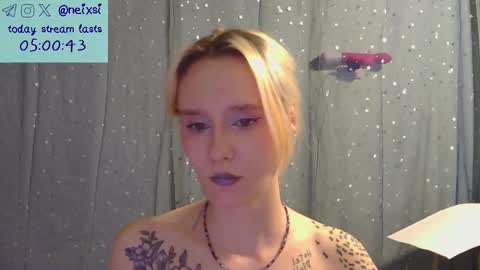 Nina online show from February 4, 1:20 am