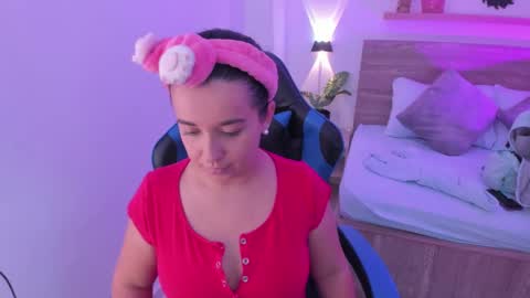 Iza online show from September 24, 2:40 am