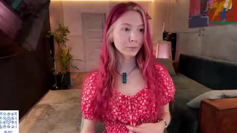 izi online show from June 23, 1:50 pm