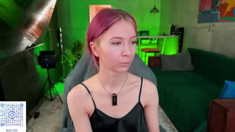 izi online show from July 19, 11:02 am