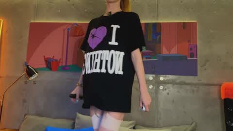 izi online show from October 19, 4:11 pm