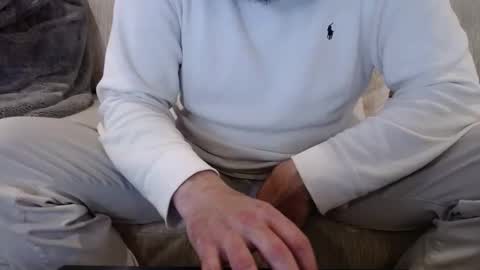 James online show from March 1, 8:46 pm