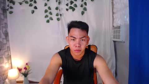 j696654horny online show from January 12, 3:19 pm