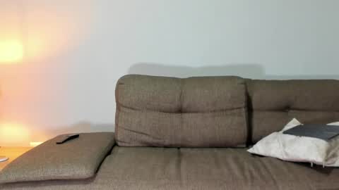 Calix  Independient model Insta and twt Calixsnake online show from March 10, 12:50 am