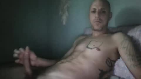 Snapshot of j_lion85 chatting on September 23, 1:16 pm j_lion85 online show from September 23, 1:16 pm