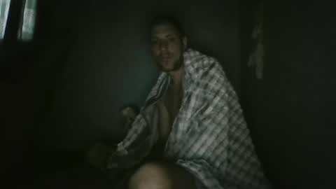 Snapshot of j_lion85 chatting on September 20, 11:46 am j_lion85 online show from September 20, 11:46 am