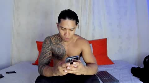 i am juan musiry independent model  online show from March 8, 8:11 am