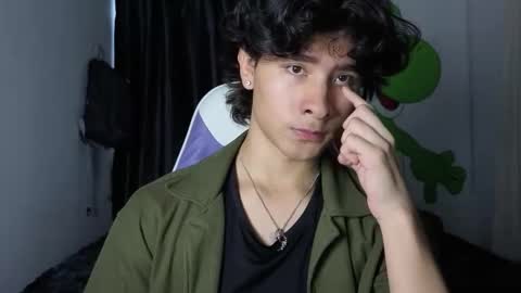 Noah online show from February 23, 6:10 pm