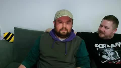 ja_couple online show from April 11, 7:07 pm