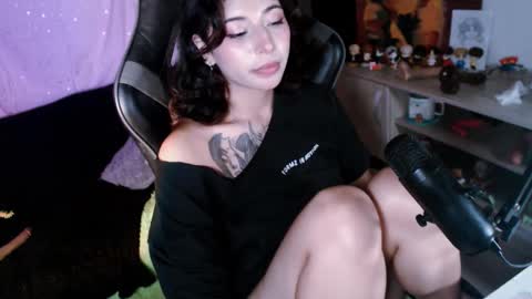 jade 18  online show from February 23, 6:37 am