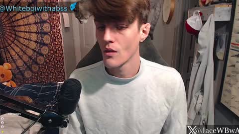 Twitter - JaceWBwA Whiteboiwithabss online show from December 11, 3:24 am