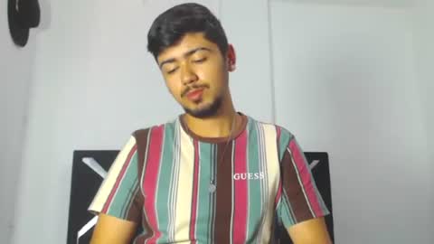 Snapshot of jack03xx_ chatting on January 22, 12:27 pm Jack online show from January 22, 12:27 pm