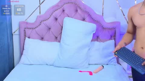 Jack White online show from March 3, 8:32 pm