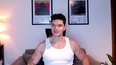 Snapshot of jackboy_2000 chatting on October 8, 10:54 am Jack J online show from October 8, 10:54 am