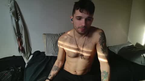 Snapshot of jackdesfeux chatting on February 17, 9:10 pm Jack  online show from February 17, 9:10 pm