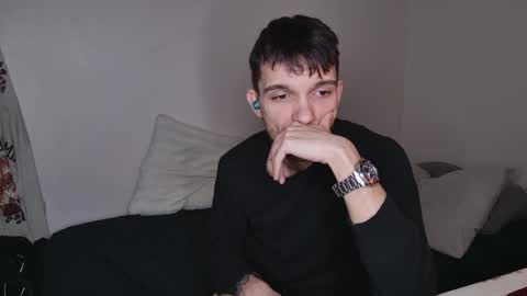 Snapshot of jackdesfeux chatting on February 21, 11:10 pm Jack  online show from February 21, 11:10 pm