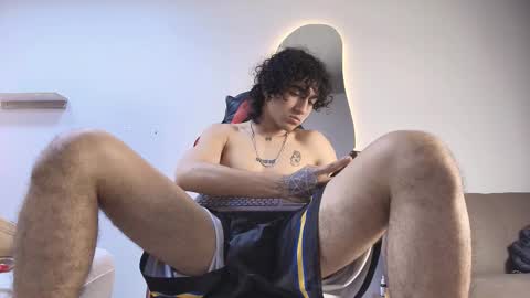 Jackes Taylor online show from February 12, 7:01 am