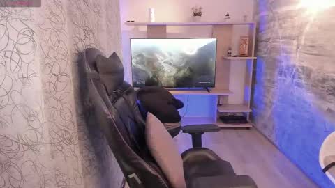 Jackson online show from March 11, 1:47 pm