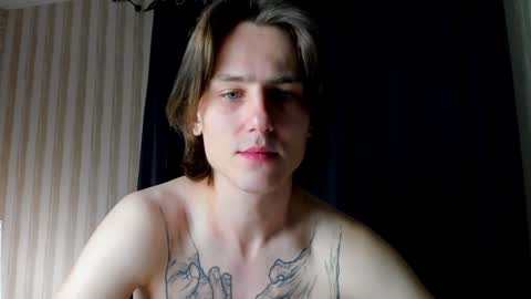 Snapshot of jacksonvox chatting on January 11, 3:34 am Nikolay online show from January 11, 3:34 am