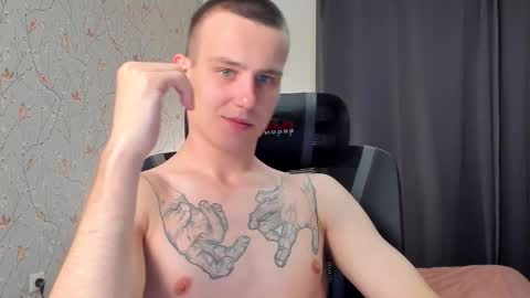 Snapshot of jacksonvox chatting on October 24, 8:20 pm Nikolay online show from October 24, 8:20 pm