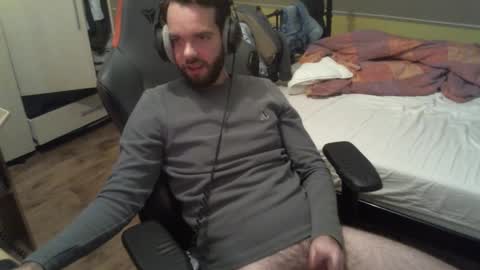 Snapshot of jackynee chatting on October 17, 6:45 pm Jack online show from October 17, 6:45 pm