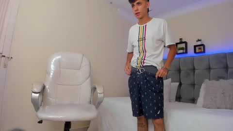 jacob18__ online show from March 5, 8:32 pm