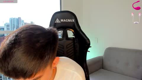 JACOB FERRER online show from February 6, 6:43 pm