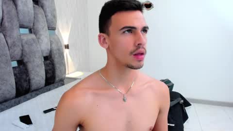 jacob_janner online show from February 11, 9:42 am