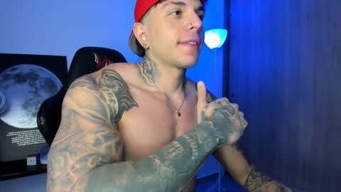 jacobb116 online show from February 1, 1:13 am