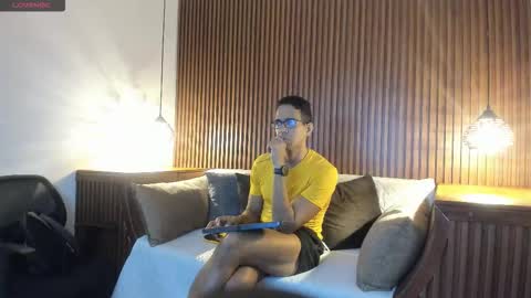 Snapshot of jacobdraven chatting on October 14, 2:58 am jacobdraven online show from October 14, 2:58 am