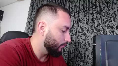 Snapshot of jacobkingd chatting on February 12, 8:27 am jacobkingd online show from February 12, 8:27 am