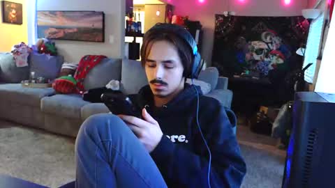 jacobraulsten01 online show from December 4, 10:53 pm