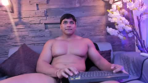 Jacob Stonne online show from April 25, 1:41 pm