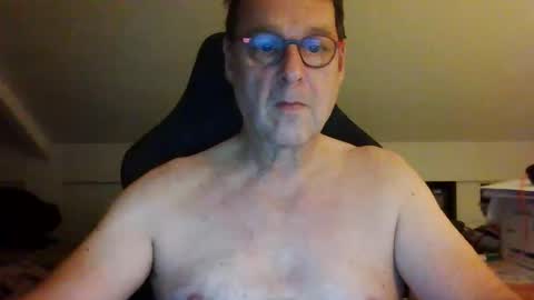 FineAndSimple online show from November 12, 5:59 pm