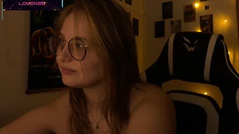 jacywinslat online show from October 9, 10:26 pm