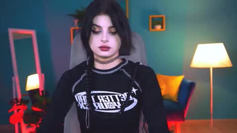 Snapshot of jade_castle chatting on October 6, 4:47 pm jade_castle online show from October 6, 4:47 pm