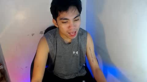 Jade online show from December 7, 8:55 pm