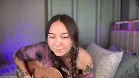 Jade Margot online show from November 23, 4:10 am