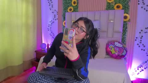 ade online show from October 4, 5:22 pm