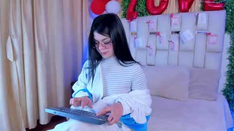 ade online show from February 22, 1:03 pm