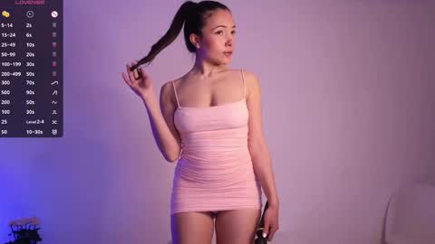 Jade Paris online show from February 25, 9:57 am