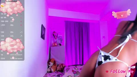 Jade Benett online show from February 1, 1:02 am