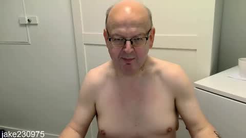 Jake2309 online show from October 15, 7:58 pm