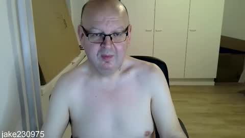 Jake2309 online show from November 16, 9:06 pm