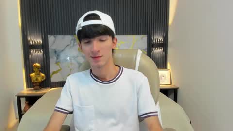 JAKE online show from October 16, 8:40 pm