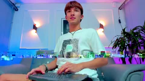 JAKE online show from April 18, 5:31 am