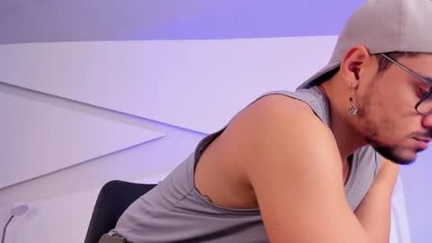 Jake  online show from April 19, 3:40 am