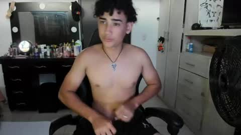 jake willianss online show from July 2, 5:07 pm
