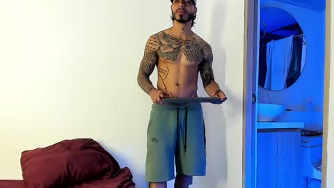 Santiago online show from February 9, 2:06 am