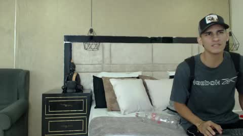 jakemoxleey online show from February 23, 3:02 am